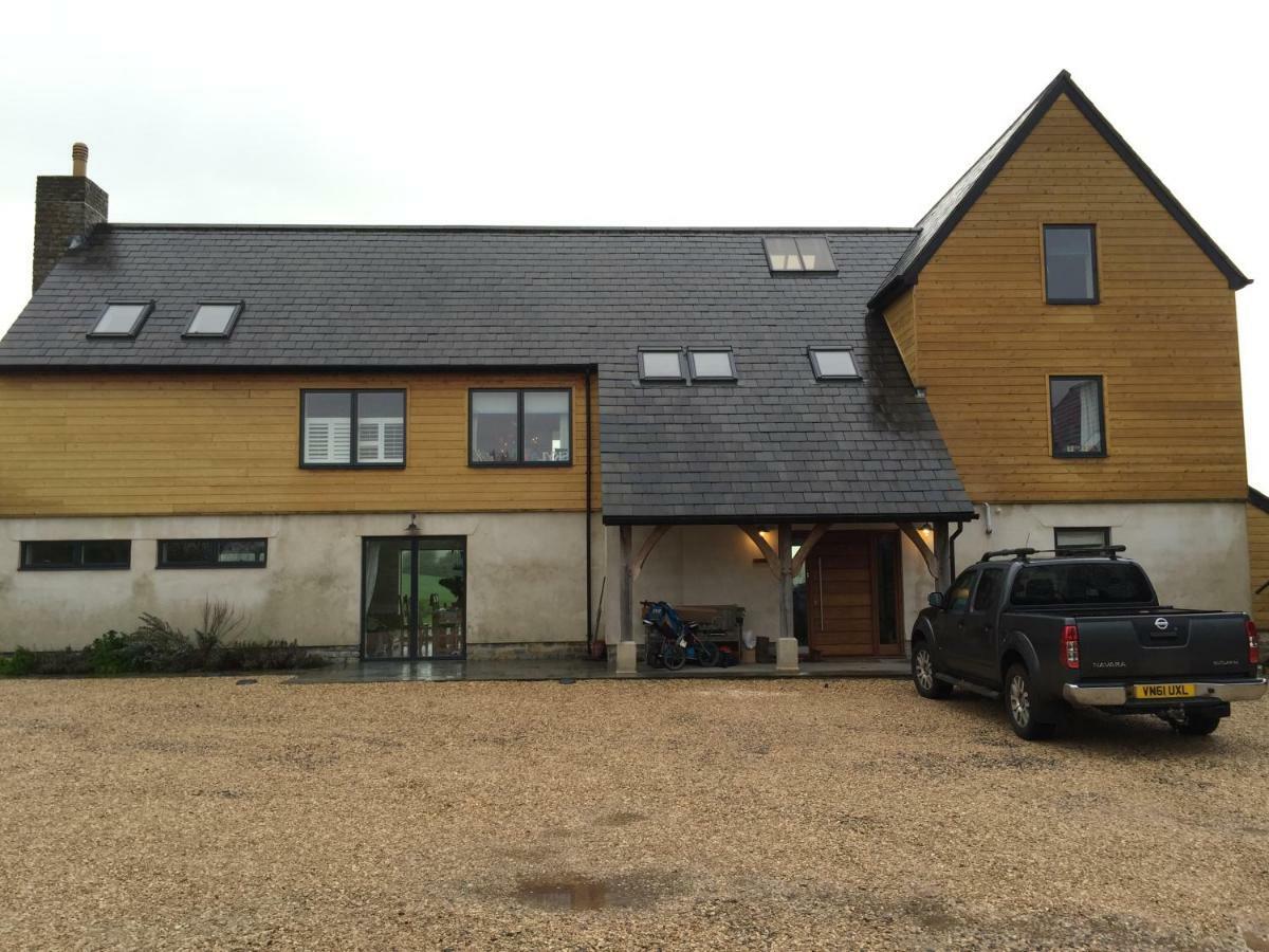 Апартаменты The Loft Pilton Экстерьер фото